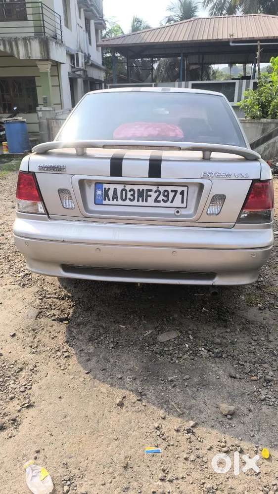 Maruti Suzunki Esteem 2006