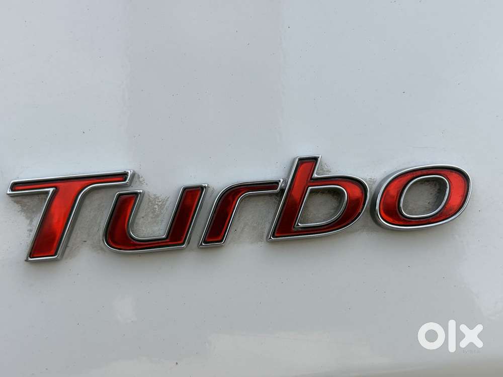 Hyundai Venue 1.0 S (o) Turbo Dct, 2023, Petrol