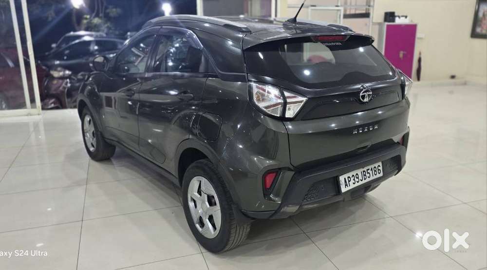 Tata Nexon 1.2 Revotron Xma Amt (s), 2021, Diesel