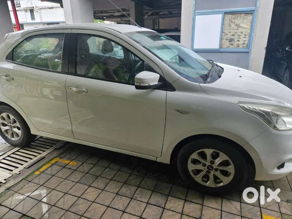 Ford Figo 1.2 Titanium 2016