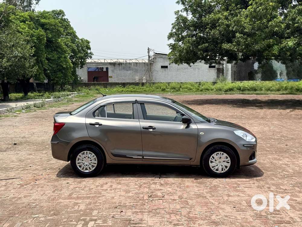 Maruti Suzuki Swift Dzire 1.3 Lxi, 2023, Cng & Hybrids