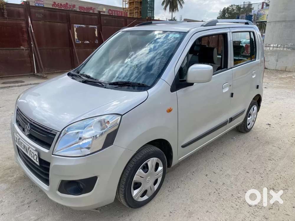 Maruti Suzuki Wagon R Vxi Amt Opt, 2017, Petrol