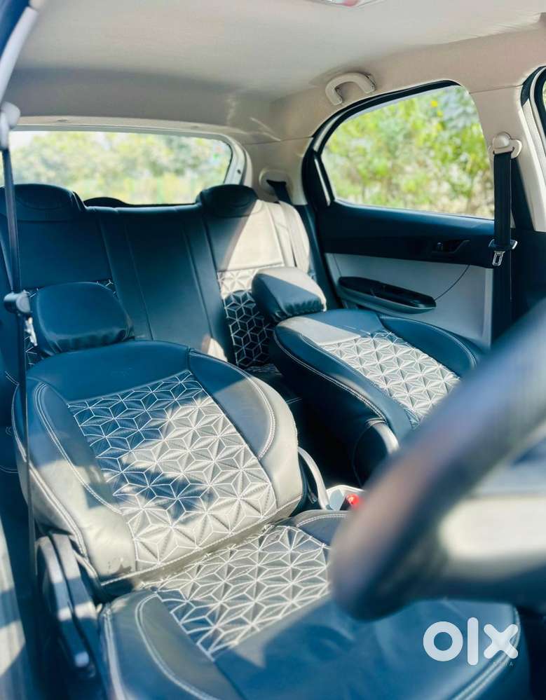 Tata Tiago 1.2 Revotron Xt (o), 2023, Petrol