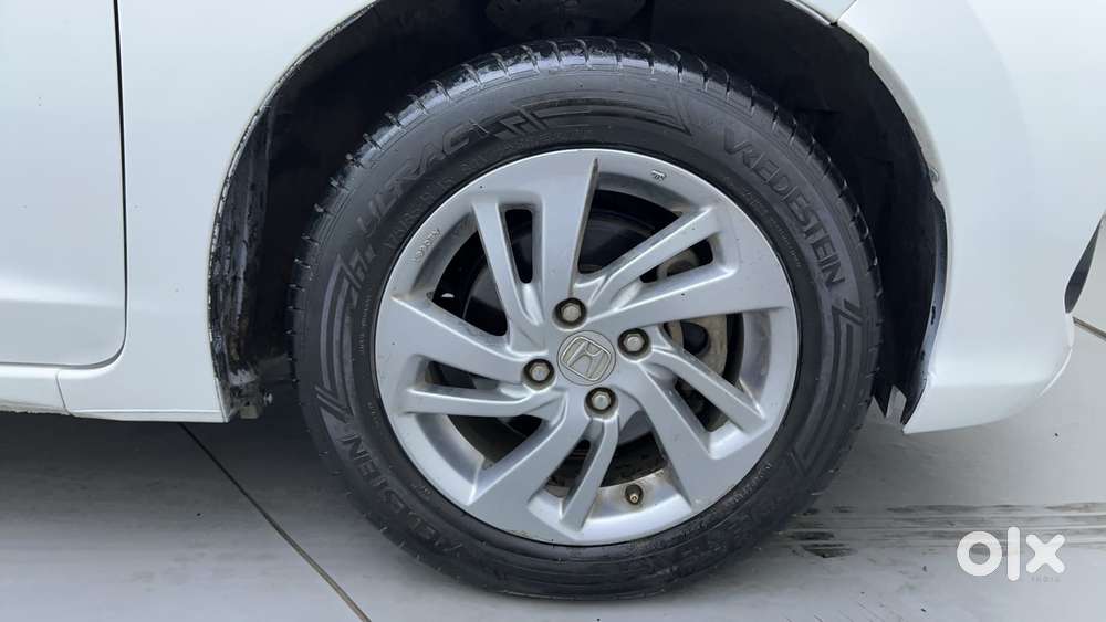 Honda Jazz 1.2 Zx Cvt I-vtec, 2021, Petrol