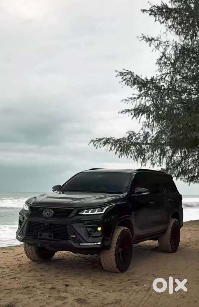 Toyota Fortuner Legender 2025 Diesel Well Maintained
