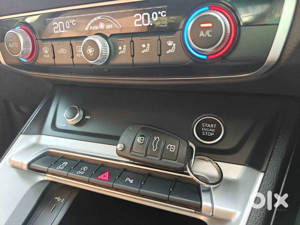 Audi Q3 40 Tfsi Premium Plus, 2023, Petrol