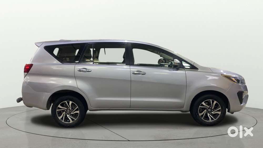 Toyota Innova Crysta [2020-ongoing] 2.4 Vx 8 Str, 2021, Diesel