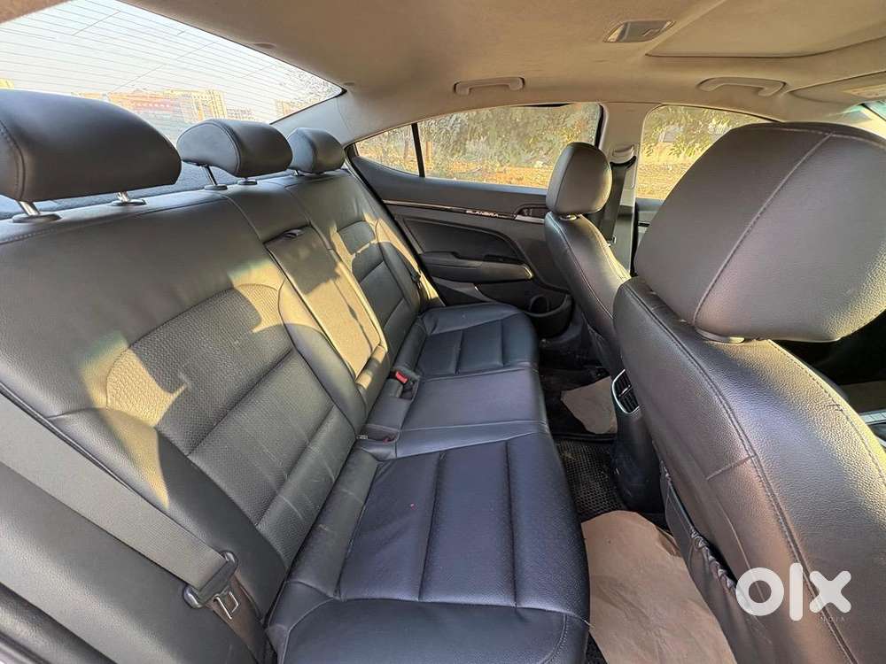 Hyundai Elantra 2017 Petrol Well Maintained