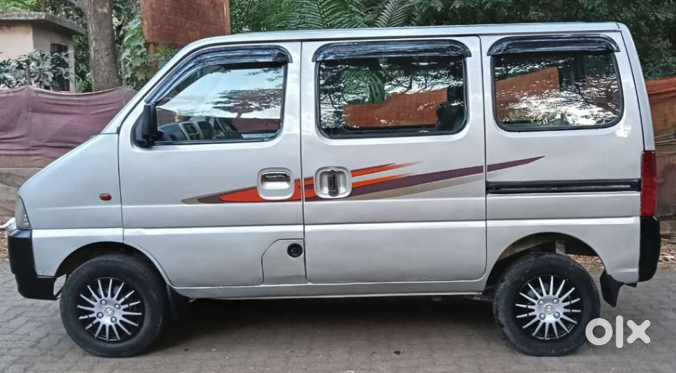 Maruti Suzuki Eeco 5 Str Ac(o) Cng, 2018, Petrol