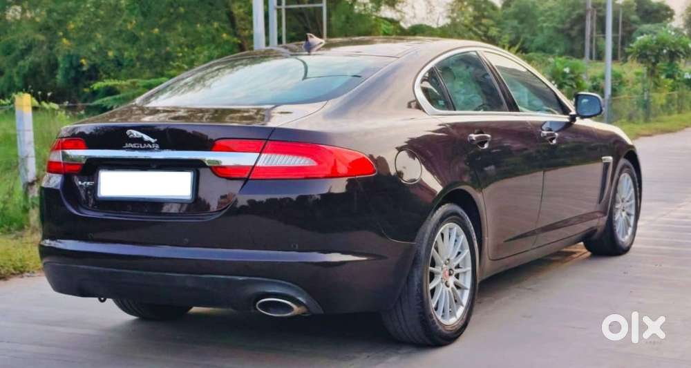 Jaguar Xf 2015 Diesel 39000 Km Driven