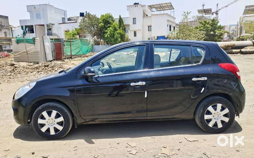 Hyundai I20 Sportz 1.2 Bs-iv, 2010, Cng & Hybrids