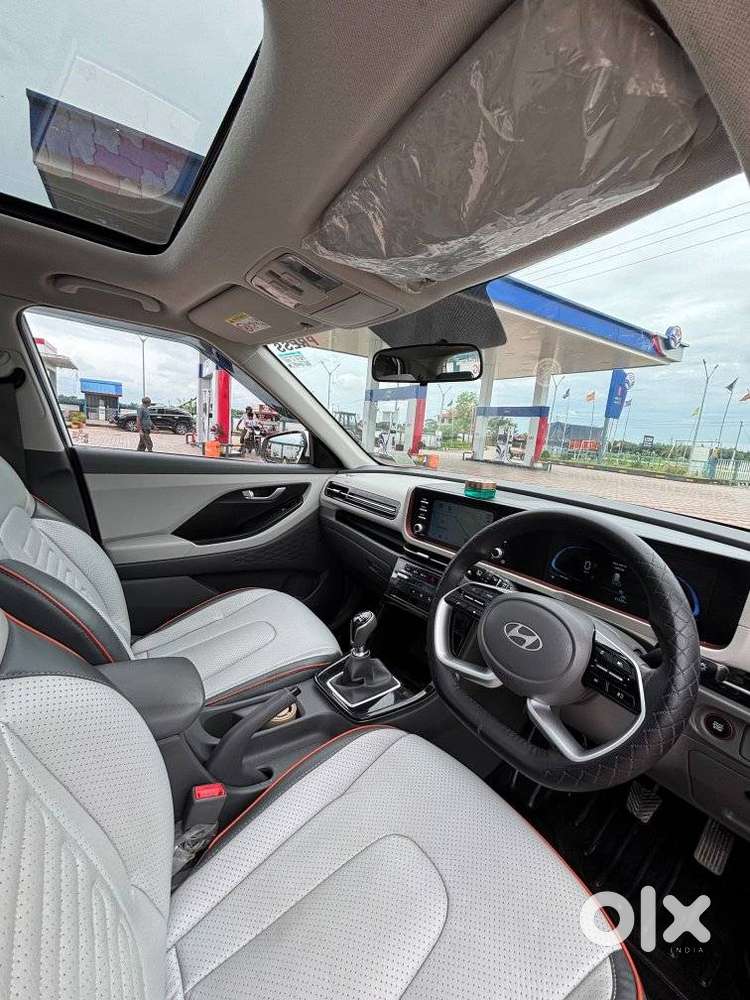 Hyundai Creta Facelift 1.5 Petrol Mt, 2025, Petrol
