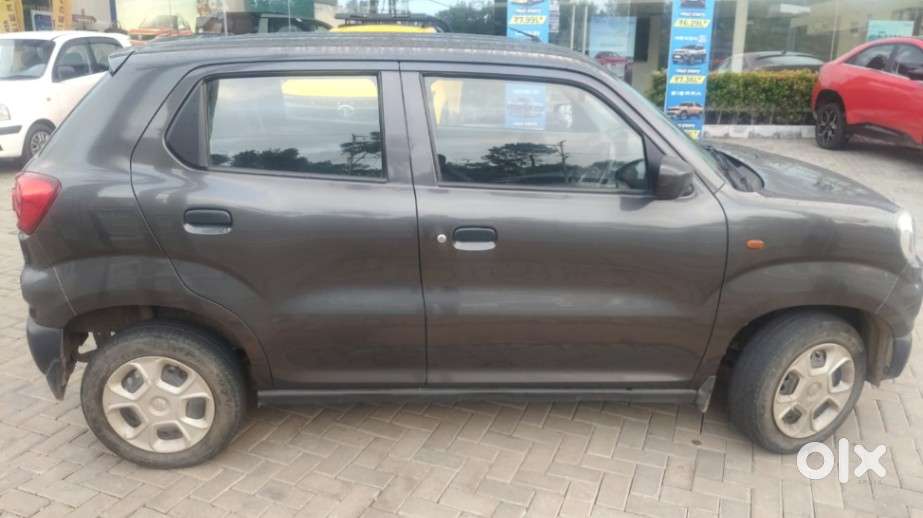 Maruti Suzuki S-presso Vxi, 2023, Petrol
