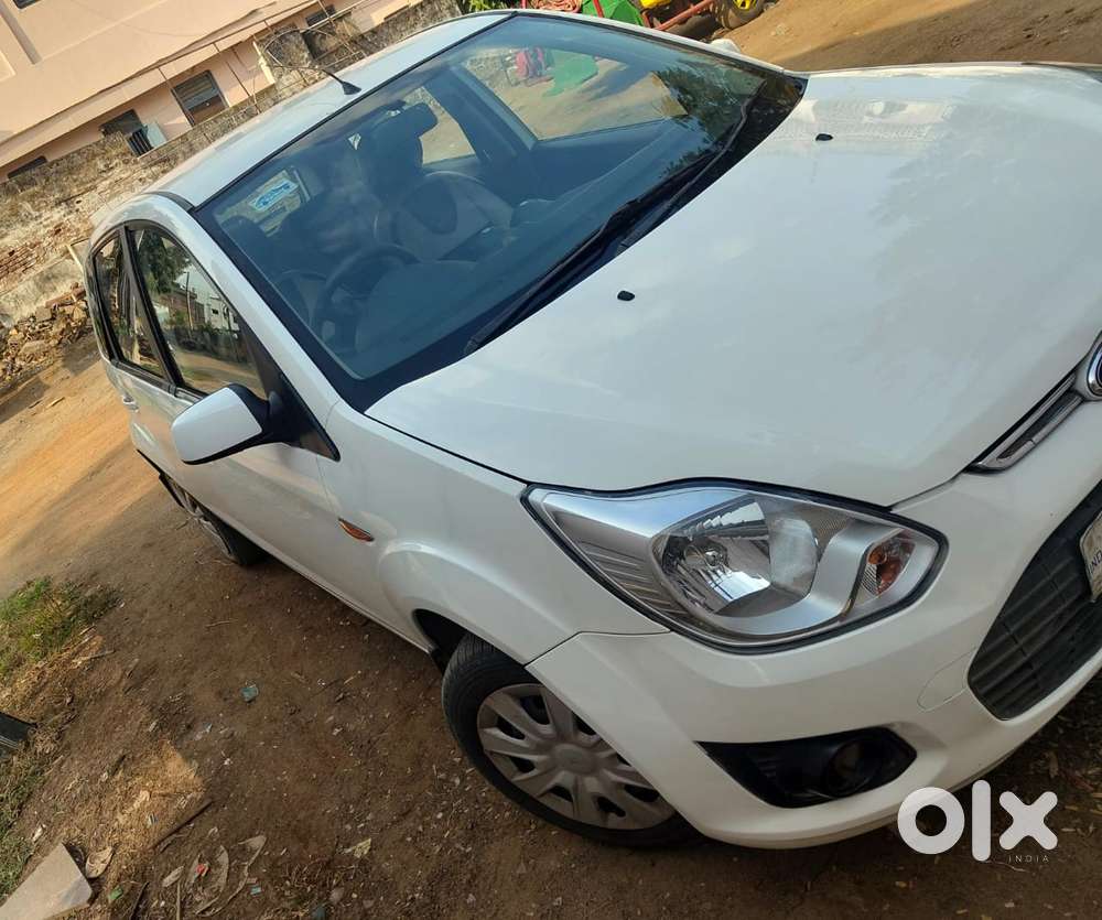 Ford Figo 1.2p Trend Mt, 2014, Diesel