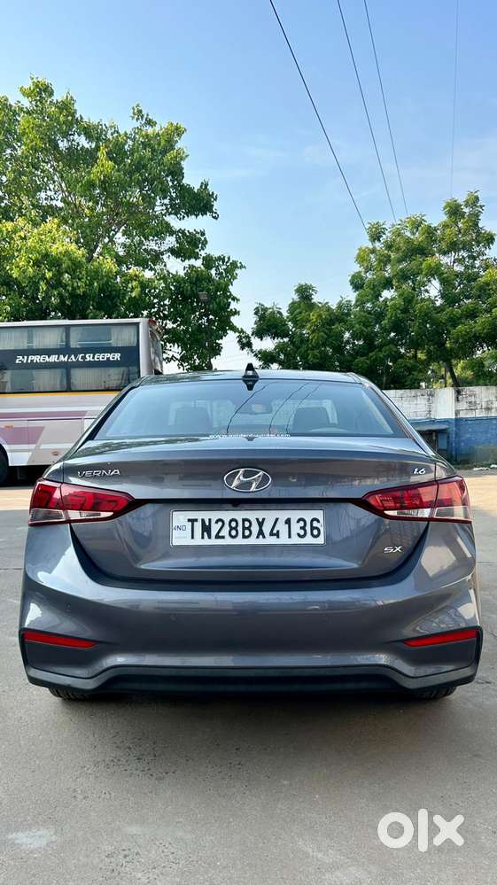 Hyundai Verna [2015-2018] Fluidic 4s 1.6 Vtvt Sx, 2017, Petrol