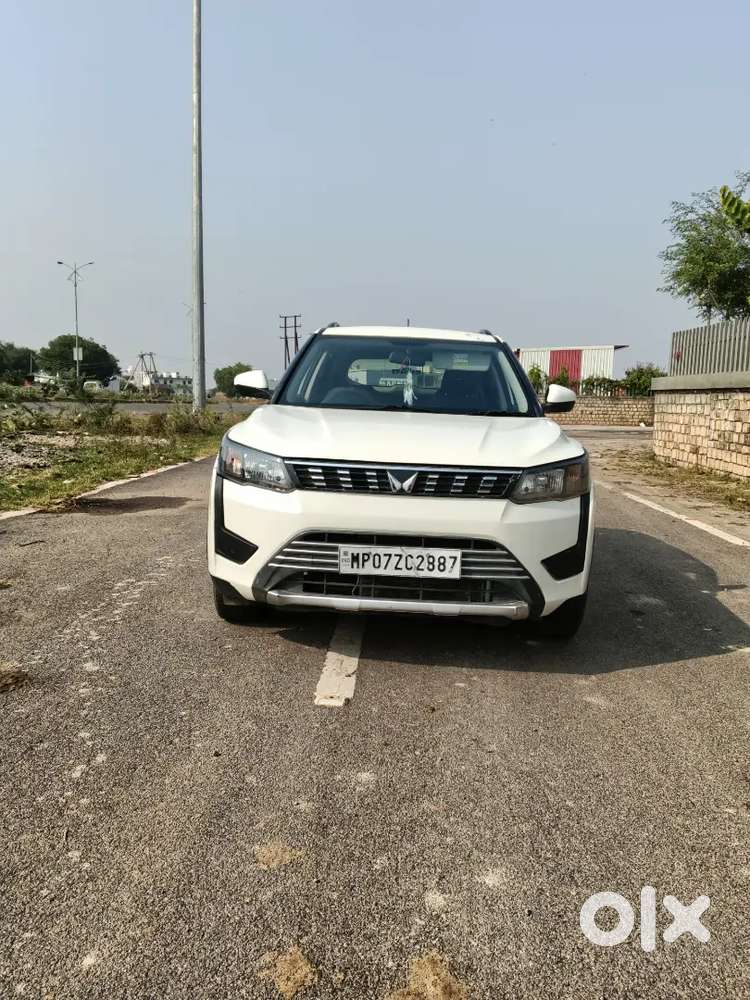 Sun Roof Diesal Xuv 300