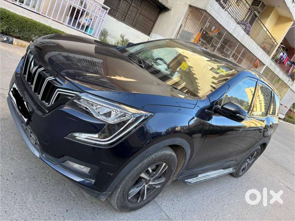 Mahindra Xuv700 Ax5 Petrol Mt 7 Seater 2022