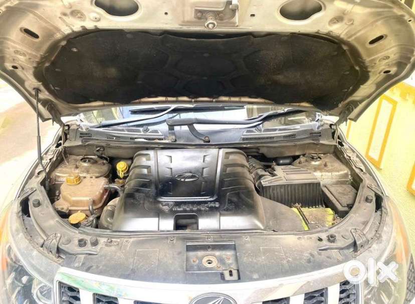 Mahindra Xuv500 2012 Petrol Well Maintained