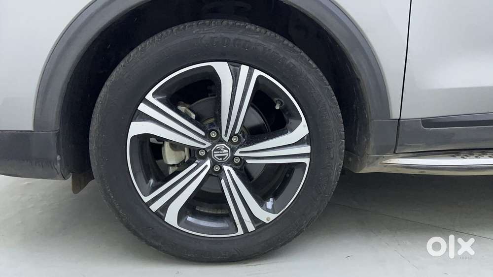Mg Astor 1.5 Sharp(o) Cvt Ivory, 2024, Petrol