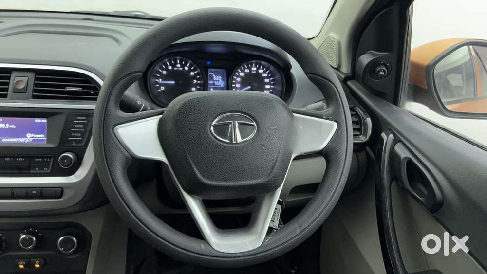 Tata Tiago 1.2 Revotron Xt, 2017, Petrol