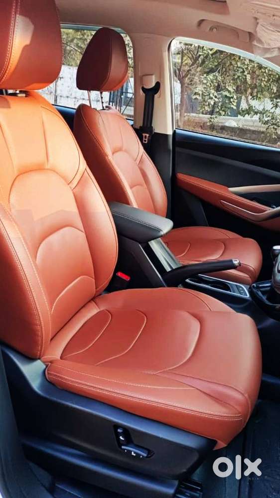 Mg Hector Plus, 2023