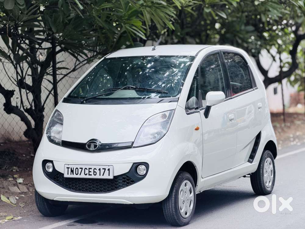 Tata Nano Xta, 2016, Petrol