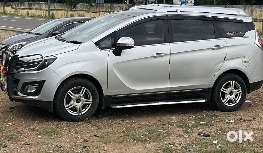 Mahindra Marazzo Diesel 2019