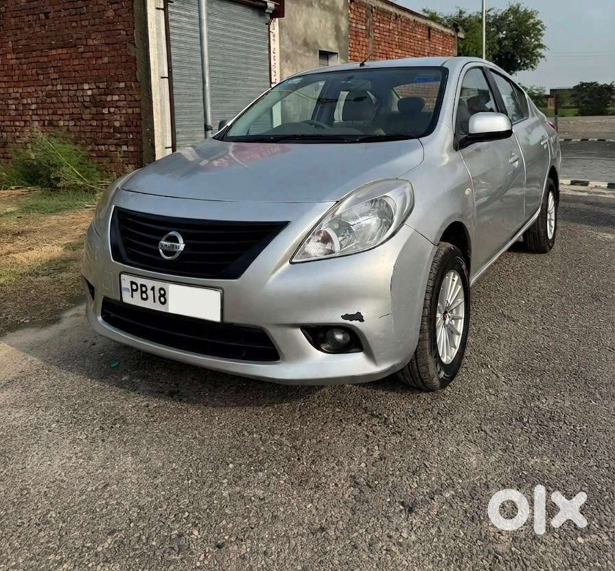 Nissan Automatic 2014 Petrol
