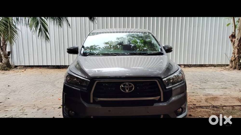 Toyota Innova Crysta 2025 Diesel 11500 Km Driven