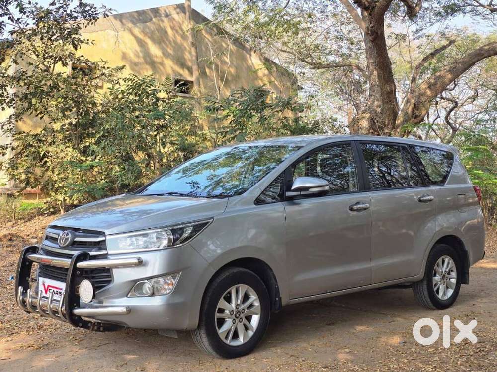 Toyota Innova Crysta