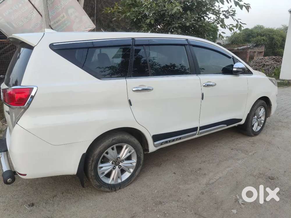 Ist Owner Colore White 2.4 Z Tyre Condition 2 New Tyre Batry New