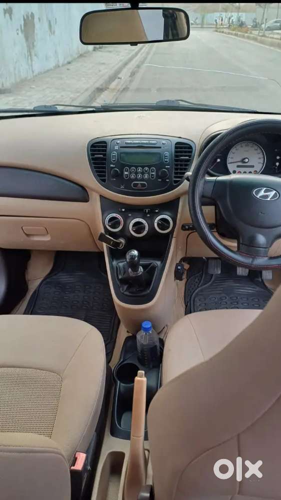 Hyundai I10 Sportz 2010 Car