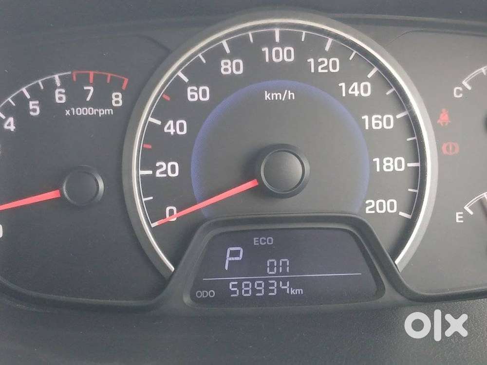 Hyundai Grand I10 Magna At, 2016, Petrol