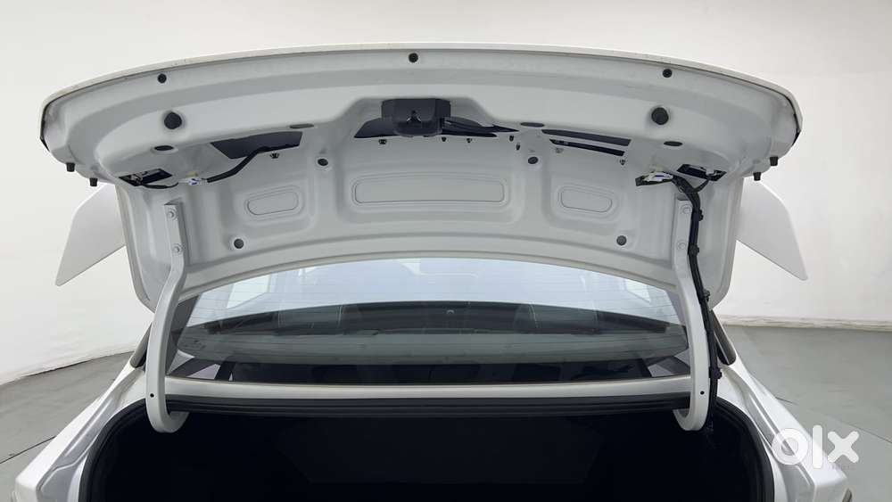Hyundai Aura [2023-ongoing] 1.2 S Petrol Manual, 2025, Petrol