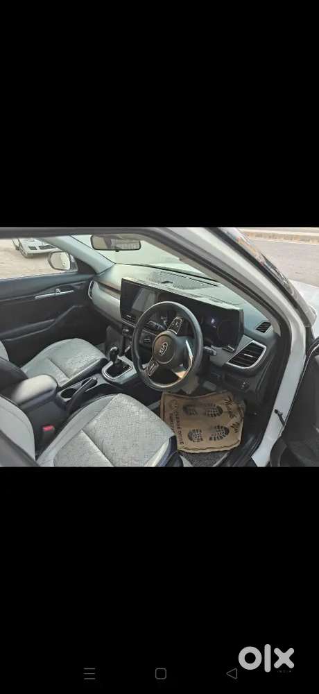 Hyundai Venue Plus 2020, Bs6 Good Condition