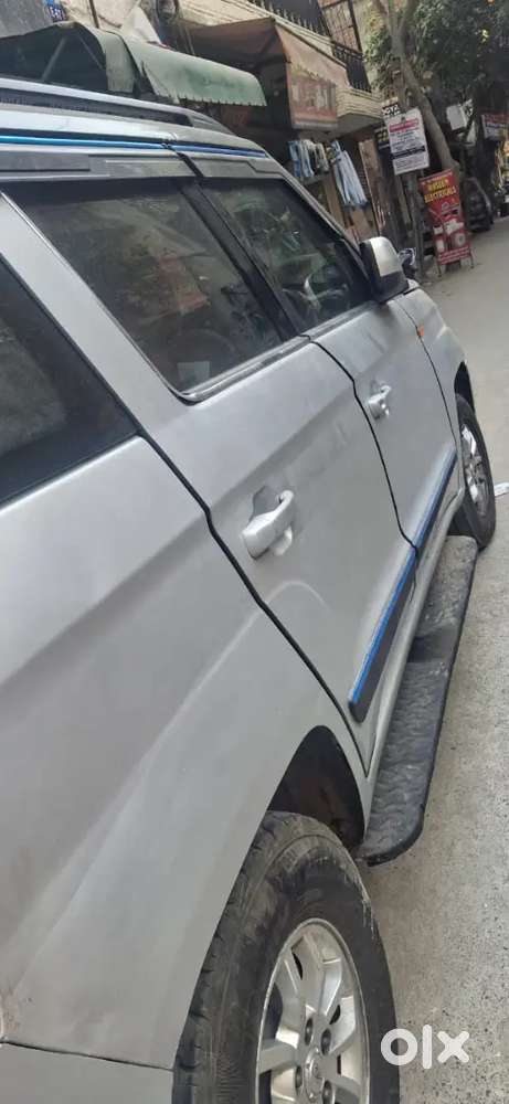 Mahindra Tuv 300 2018 Diesel Good Condition
