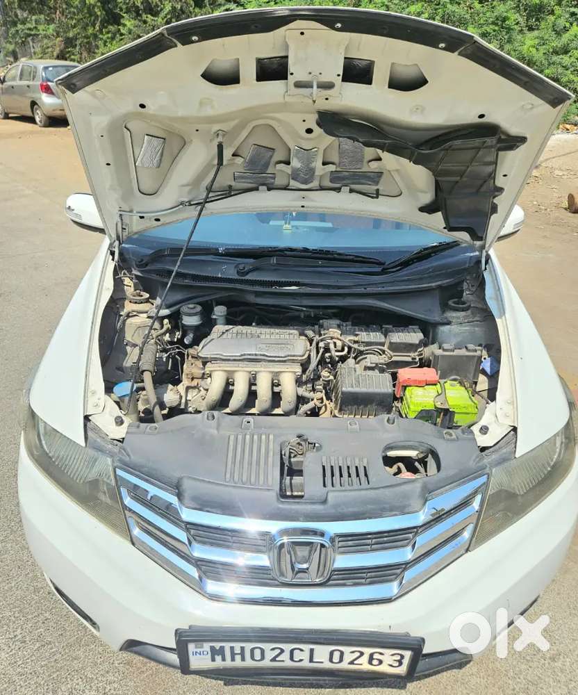 Touch Screen, Reverse Sensors, Chilled Ac, Cruise Control,