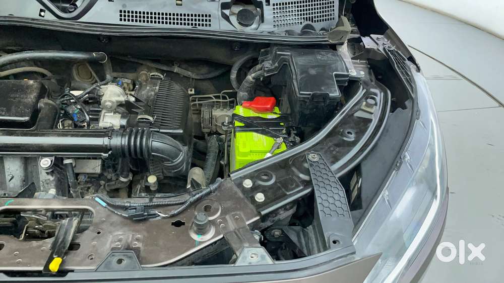 Nissan Magnite 1.0 Xv, 2021, Petrol
