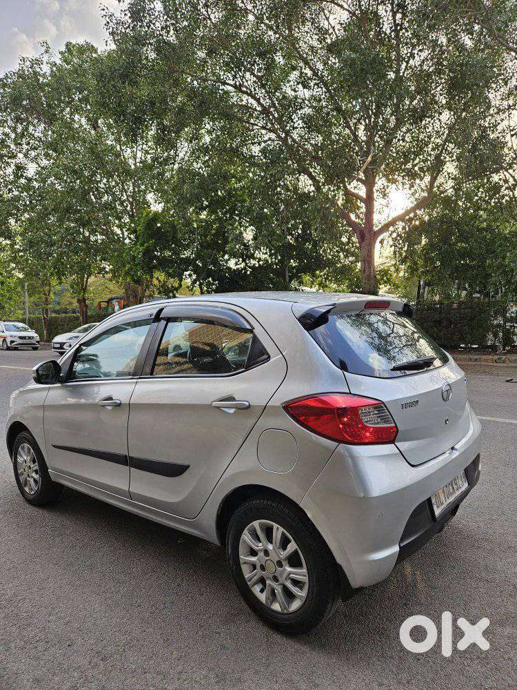 Tata Tiago 1.2 Revotron Xza, 2018, Petrol
