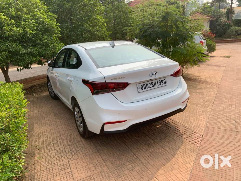 Single Owner Hundai Verna For Sell