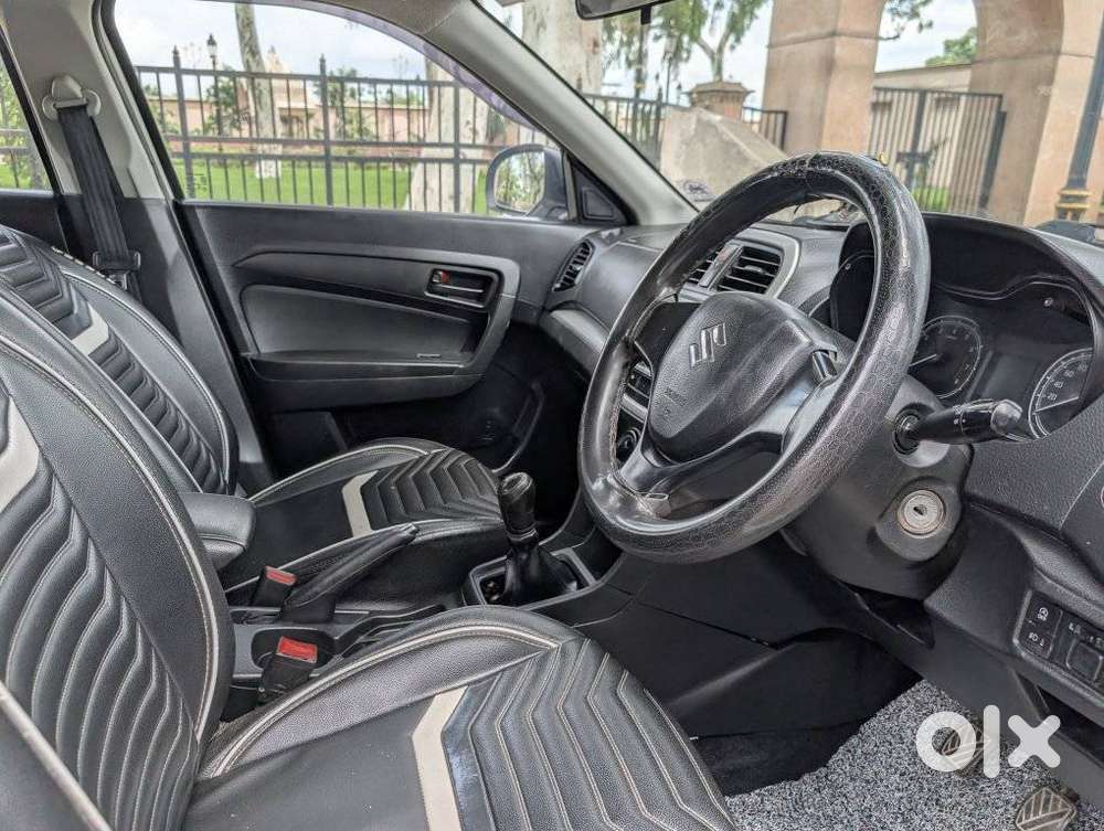 Maruti Suzuki Brezza 1.5 Lxi Smart Hybrid, 2020, Petrol