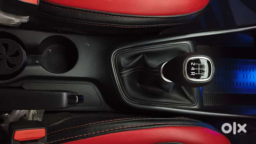 Hyundai New I20 1.2 Asta Mt, 2022, Petrol