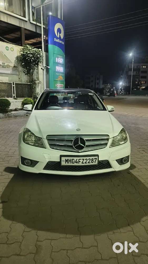 Mercedes-benz C-class C 200 2013 
,, Luxurious Sedan Well Condition,