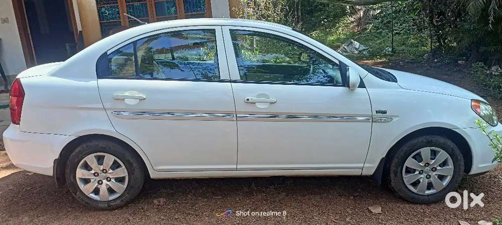 Hyundai Verna 2009