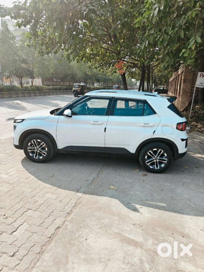 Hyundai Venue [2022-ongoing] 1.5 Crdi Sx, 2023, Diesel