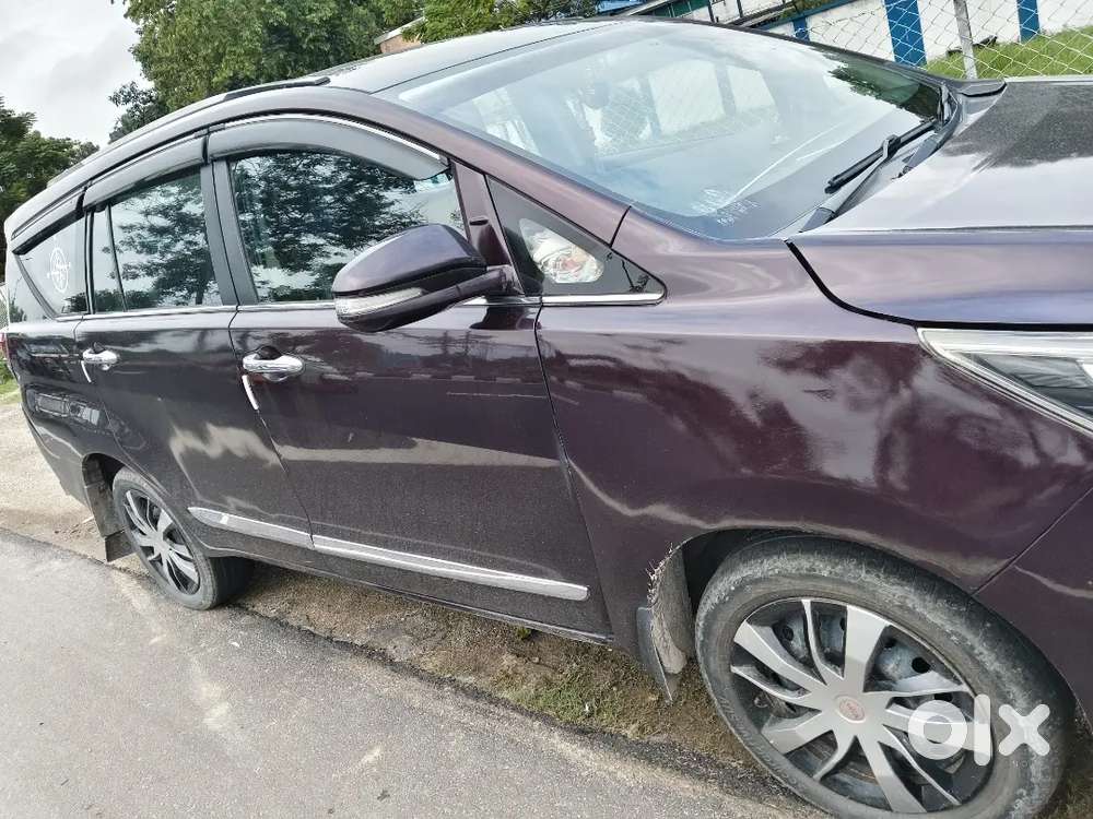 Toyota Innova Crysta 2.4 V 2016 Diesel