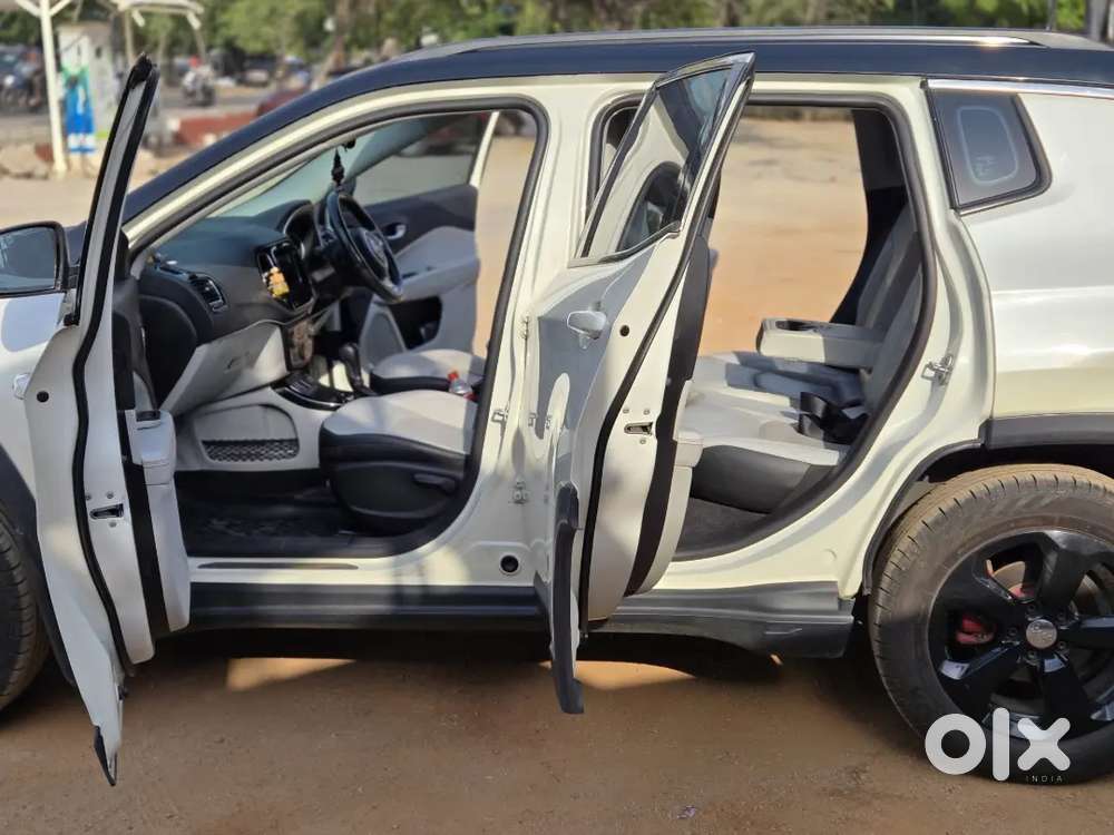 Jeep Compass 2018 Petrol Well Maintained