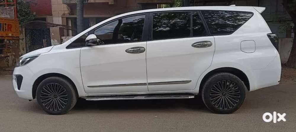 Toyota Innova Crysta 2.4 2021