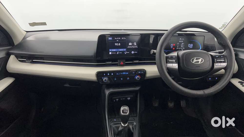 Hyundai Verna 1.5 Sx Petrol Mt, 2023, Petrol
