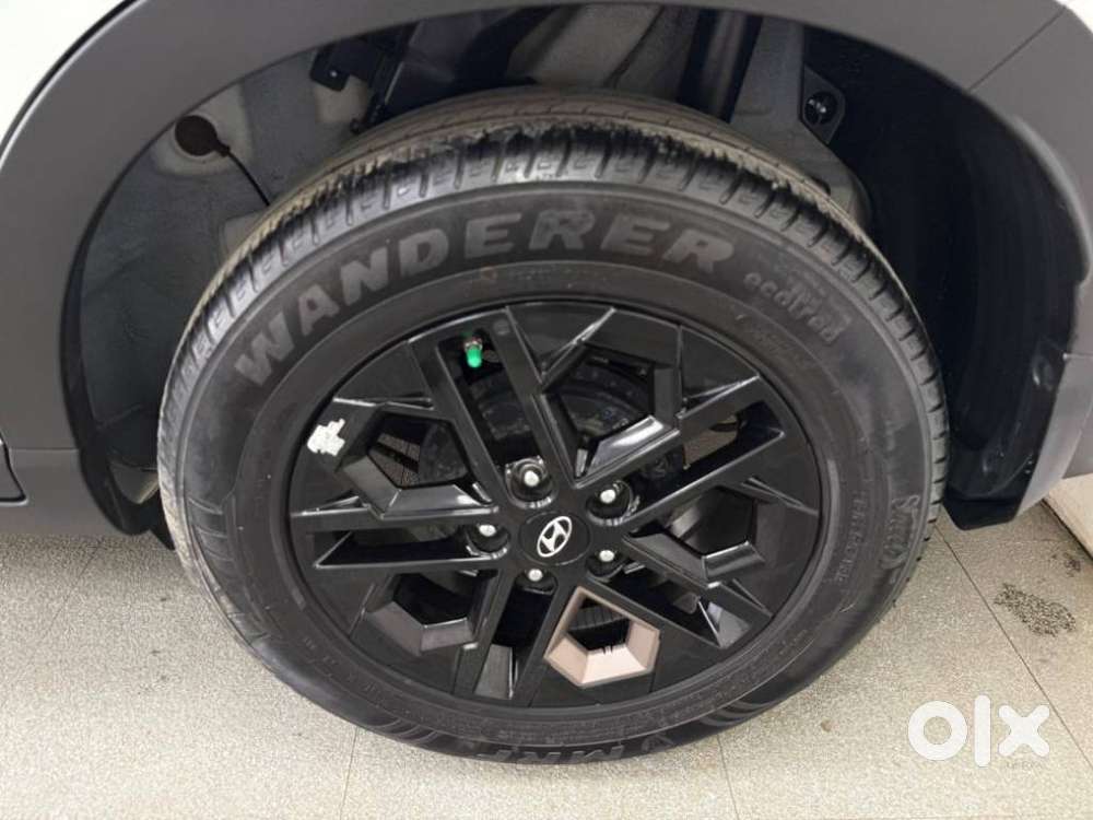 Hyundai Venue 1.0 Sx (o) Turbo Dct, 2024, Petrol